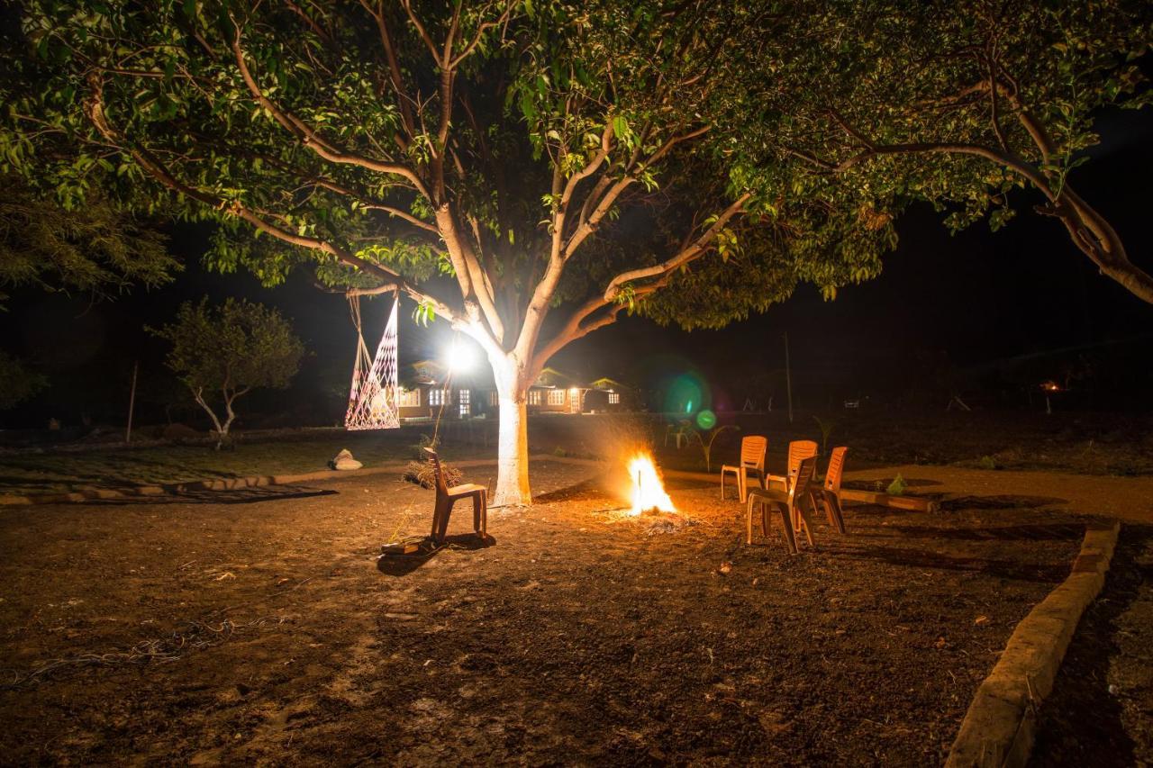 Wow Stayz2 Pachmarhi Foothill Cottages Exterior photo
